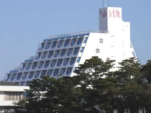 ヴィラ白浜壱番館 4階 280万円