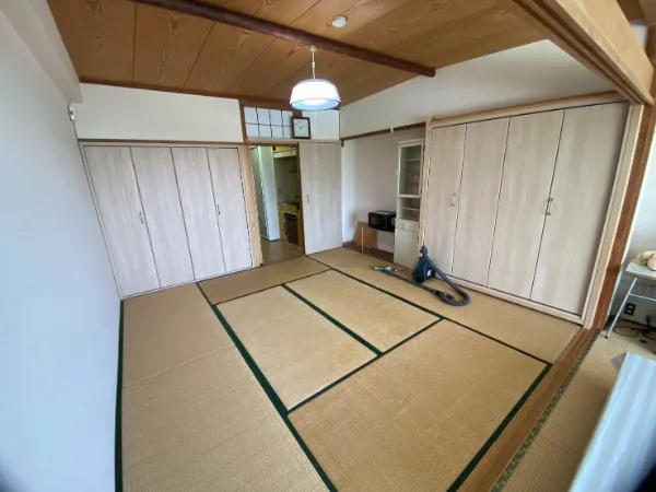 ニューヴァイキング壱号館 3階 140万円